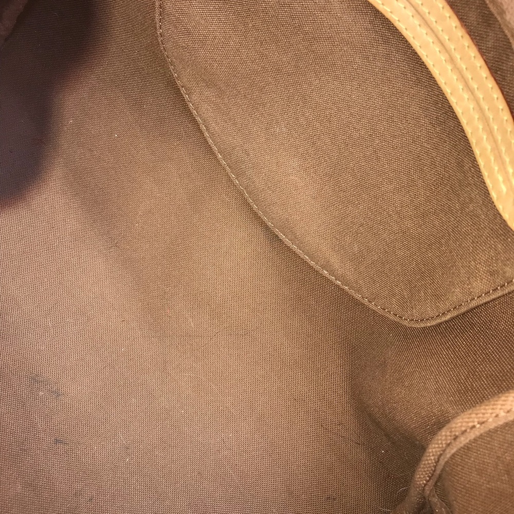 💕CLASSY💕 LOUIS VUITTON MONTORGUEIL PM - Picture 5 of 15